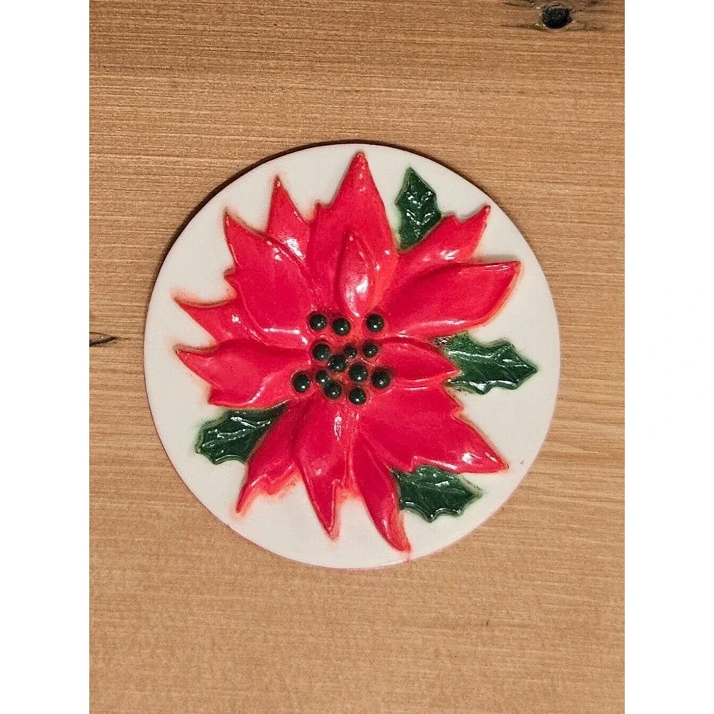 Poinsettia Flower Pin  Christmas‎ Holiday Red Green